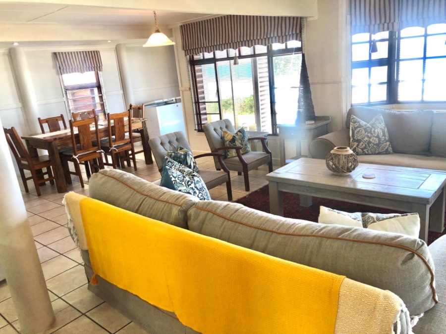 To Let 4 Bedroom Property for Rent in Tergniet Western Cape